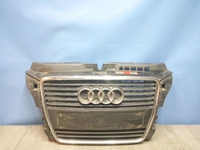 8P0853651MVMZ Решетка радиатора Audi A3 2 8P 2004-2012 8P0853651M VMZ