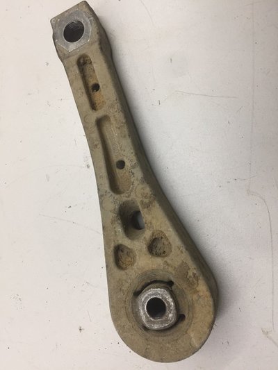 1K0199855BB Опора КПП Audi A3 8P 2003-2013