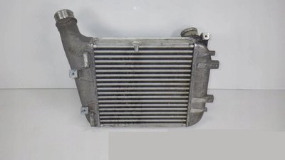 4L0145804B интеркулер правый 6.0 tdi v12 audi q7