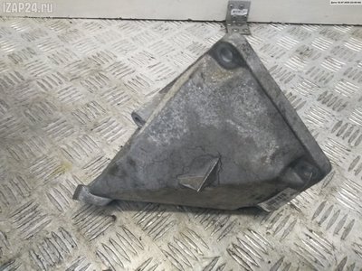 4B0199307C Кронштейн двигателя опорный Левая Audi A6 C5 (1997-2005) 1999