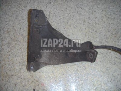 8D0199308L Кронштейн двигателя правый VAG A6 [C5] (1997 - 2004)