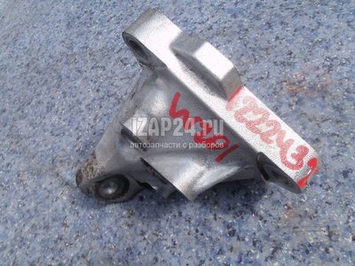 1022234104 Кронштейн двигателя левый Mercedes Benz W201 (1982 - 1993)