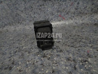 04671671AC Кнопка стеклоочистителя заднего Chrysler PT Cruiser (2000 - 2010)