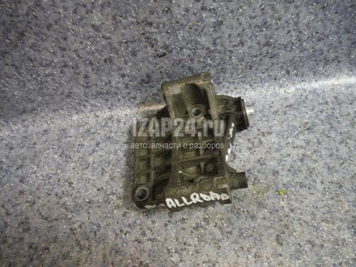 059903143K Кронштейн генератора VAG A4 [B7] (2005 - 2007)