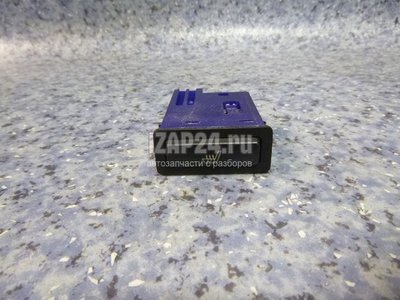 YUG000230PUY Кнопка обогрева сидений Land Rover Range Rover III (LM) (2002 - 2012)