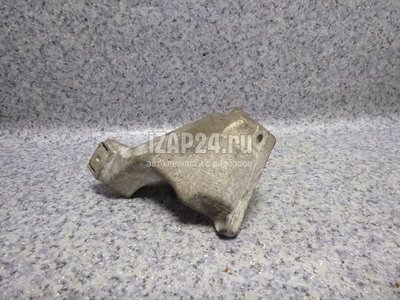 8D0199307K Кронштейн двигателя левый VAG A6 [C5] (1997 - 2004)