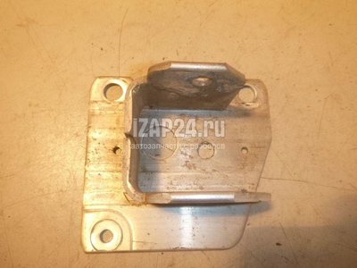8200010164 Кронштейн усилителя заднего бампера правый Renault Megane II (2003 - 2009)