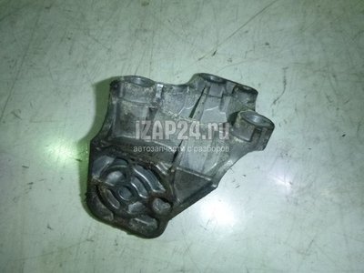 30741567 Кронштейн двигателя передний Volvo S60 (2000 - 2009)