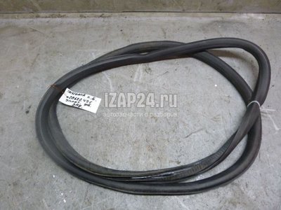 13228132 Уплотнитель двери GM Insignia (2008 - 2017)