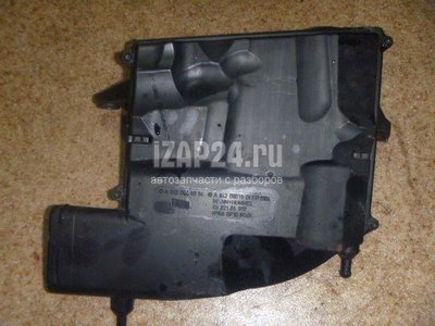 6420901901 Корпус воздушного фильтра Mercedes Benz C209 CLK coupe (2002 - 2010)