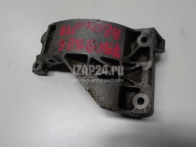 06E903143B Кронштейн генератора VAG A8 [4E] (2002 - 2010)