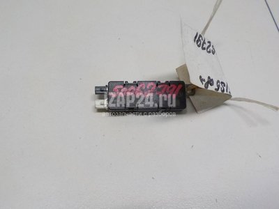 8T8035225C Антенна VAG A5/S5 [8T] Coupe/Sportback (2007 - 2016)