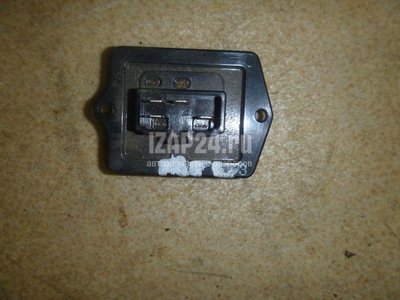 LC7461P21 Резистор отопителя Mazda MPV II (LW) (1999 - 2006)