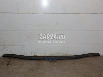 668300007R Уплотнитель капота Renault Megane III (2009 - 2016)