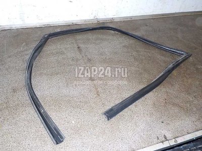 803311BA0A Уплотнитель стекла двери Nissan EX/QX50 (J50) (2008 - 2017)