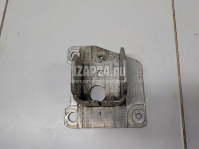 8200010164 Кронштейн усилителя заднего бампера правый Renault Megane II (2003 - 2009)
