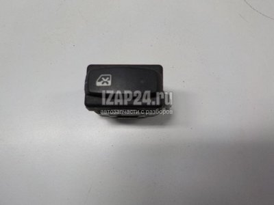 8200364797 Кнопка центрального замка Renault Scenic II (2003 - 2009)