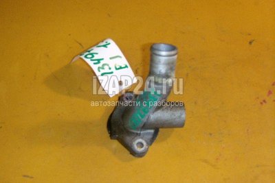 B6BF15161 Фланец двигателя системы охлаждения Mazda 323 (BA) (1994 - 1998)