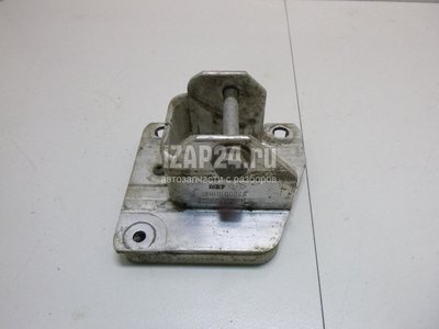 8200010164 Кронштейн усилителя заднего бампера правый Renault Megane II (2003 - 2009)