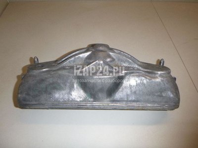 7L0412391E Кронштейн амортизатора VAG Touareg (2002 - 2010)