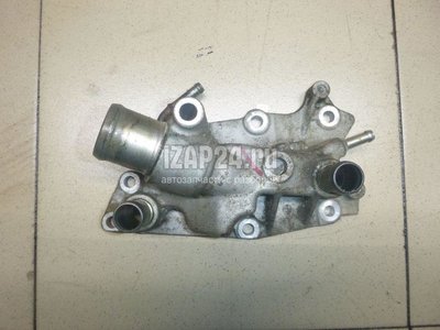 110601KA1A Фланец двигателя системы охлаждения Nissan Qashqai (J10) (2006 - 2014)