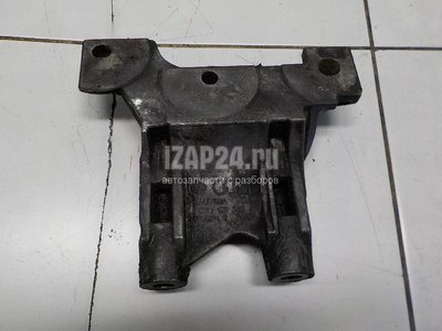 070199343A Кронштейн двигателя передний VAG Transporter T5 (2003 - 2015)
