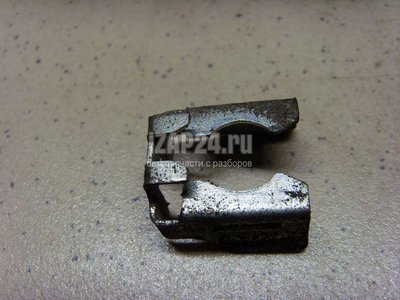1465A528 Кронштейн форсунки Mitsubishi Colt (Z3) (2003 - 2012)