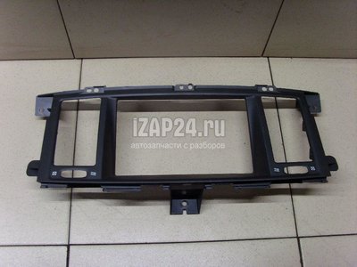 682701LA0A Рамка магнитолы Nissan Patrol (Y62) 2010