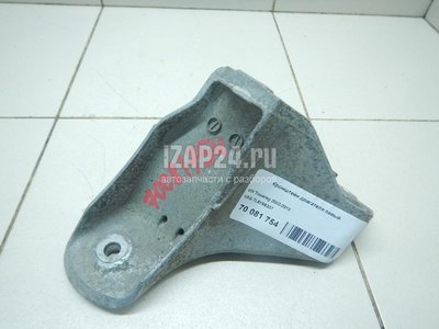 7L6199307 Кронштейн двигателя левый VAG Touareg (2002 - 2010)