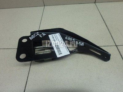 4F0805500B Кронштейн усилителя переднего бампера правый VAG Allroad quattro (2006 - 2012)