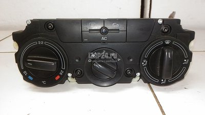 1Z0820047K3X1 Блок управления отопителем VAG Octavia (A4 1U-) (2000 - 2011)