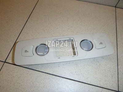 4L0947112A Плафон салонный VAG Q7 [4L] (2005 - 2015)