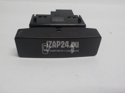 7L69621253X1 Кнопка центрального замка VAG Touareg (2002 - 2010)