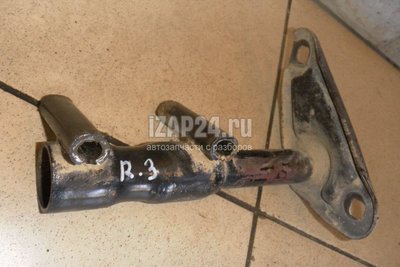 8D0807332B Кронштейн усилителя заднего бампера правый VAG A6 [C5] (1997 - 2004)