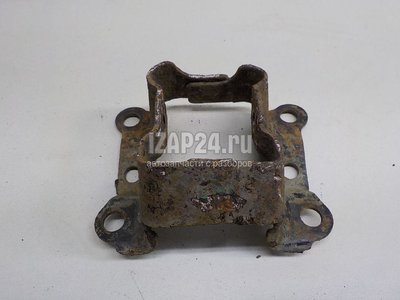 M113301040 Кронштейн заднего рычага Chery Boo (A3/M11) (2010 - 2015)