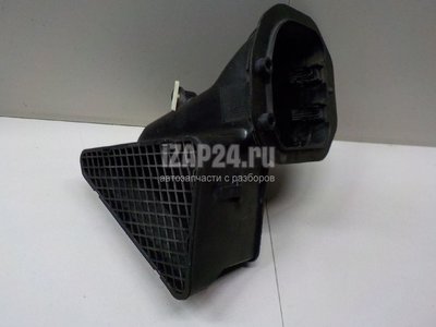 7L0819049 Воздухозаборник (внутри) VAG Touareg (2002 - 2010)