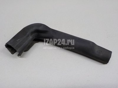 678320002R Уплотнитель капота Renault Megane III (2009 - 2016)