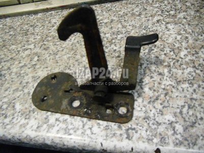 7110008001 Крючок капота Ssang Yong Rexton I (2001 - 2006)