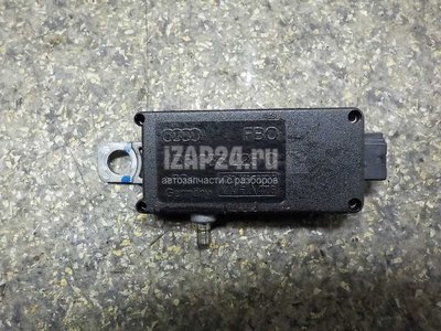 4B5035225C Антенна VAG Touareg (2002 - 2010)