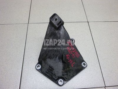 4B0199307C Кронштейн двигателя левый VW Passat [B5] (2000 - 2005)