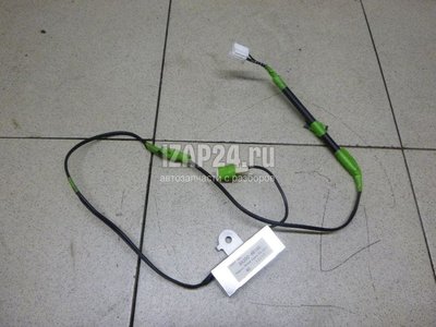 8610148440 Антенна Toyota RX 300/330/350/400h (2003 - 2009)
