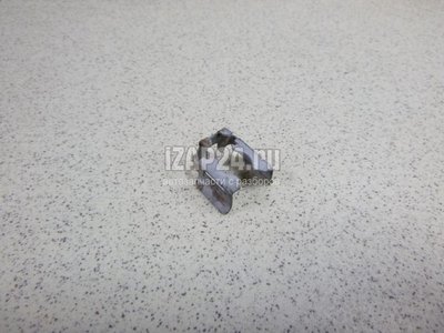 175715L30A Кронштейн форсунки Nissan Almera Tino (2000 - 2006)