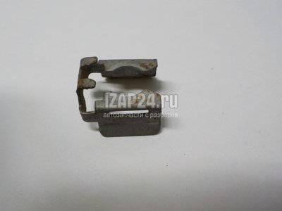 175715L30A Кронштейн форсунки Nissan Almera Tino (2000 - 2006)