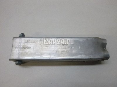 4F0807133 Кронштейн усилителя переднего бампера левый VAG Allroad quattro (2006 - 2012)