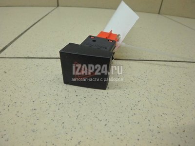 5L0953235RBE Кнопка аварийной сигнализации VAG Yeti (2009 - 2018)