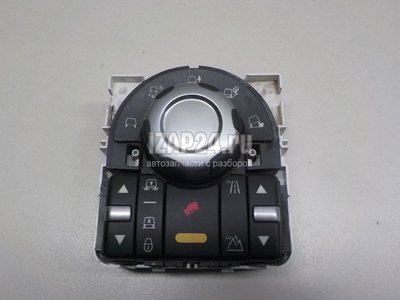 YUD501361MVM Кнопка переключения режимов подвески Land Rover Range Rover III (LM) (2002 - 2012)