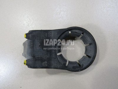95562818500 Кронштейн форсунки омывателя фары VAG Cayenne (2003 - 2010)