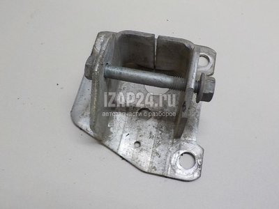 8200010164 Кронштейн усилителя заднего бампера правый Renault Megane II (2003 - 2009)