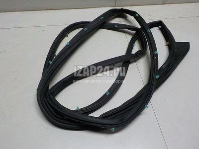 5074644AC Уплотнитель двери Chrysler Compass (MK49) (2006 - 2016)
