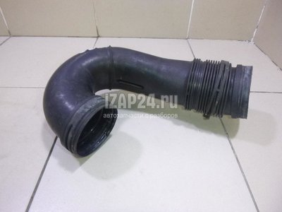 7P6129684B Патрубок воздушного фильтра VAG Touareg (2010 - 2018)